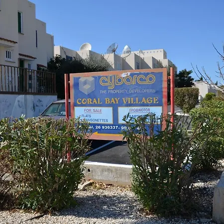 Coral Bay Village Apartament *
